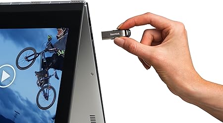SanDisk Ultra Flair USB 3.0 Flash Drive