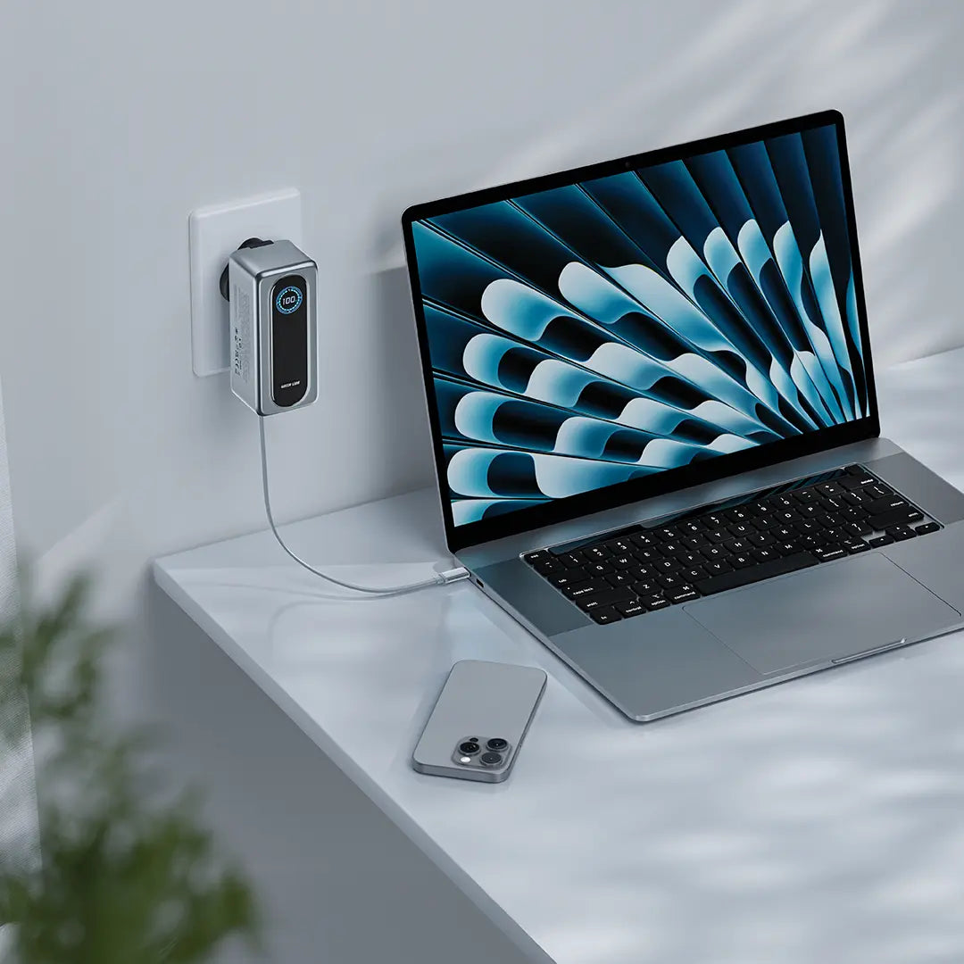 Green Lion Evera 15000mAh Power Bank & Charger - Gray