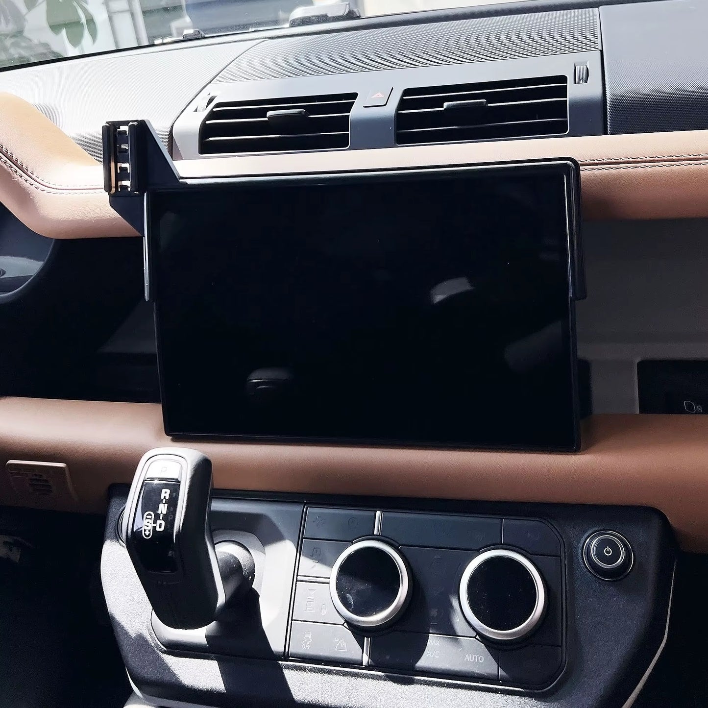Car Stereo LCD Phone holder Land Cruiser,Lexus 570,600 , jetour T2 , Defender ,GXR