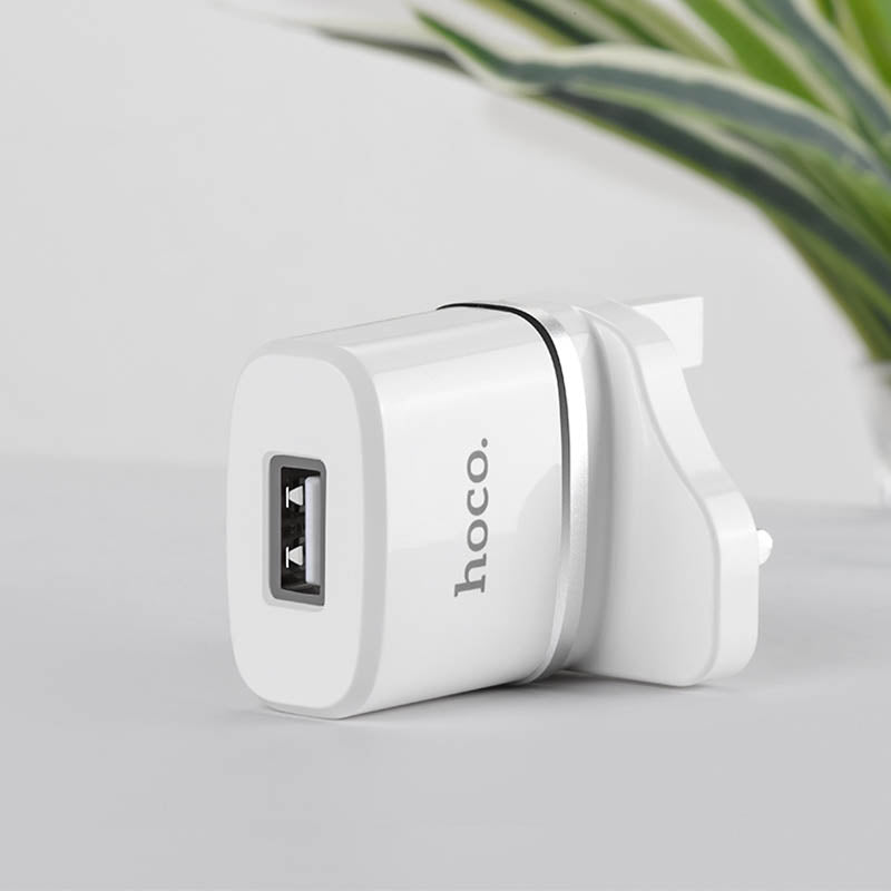 Hoco Wall charger “C11B Smart” UK plug single USB charging adapter